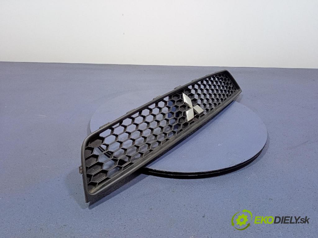 Mitsubishi Colt 2010 miežka / Gril: 7450A457