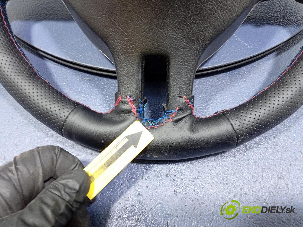 Bmw Seria 3 2002 volant