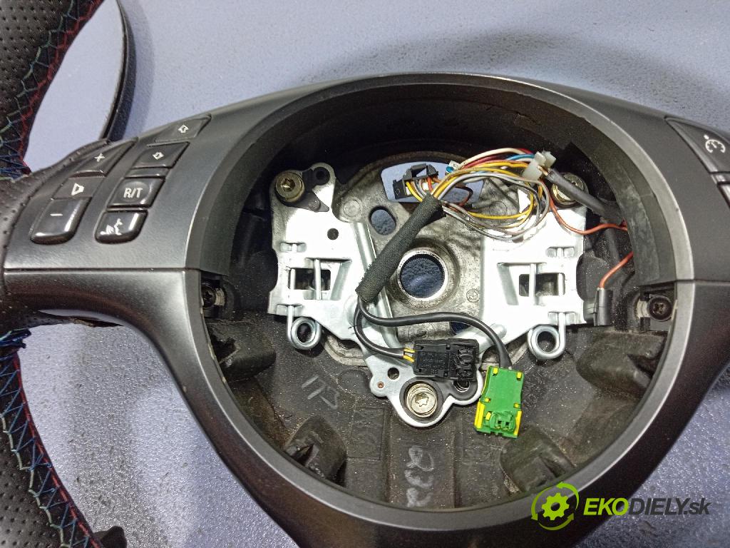 Bmw Seria 3 2002 volant