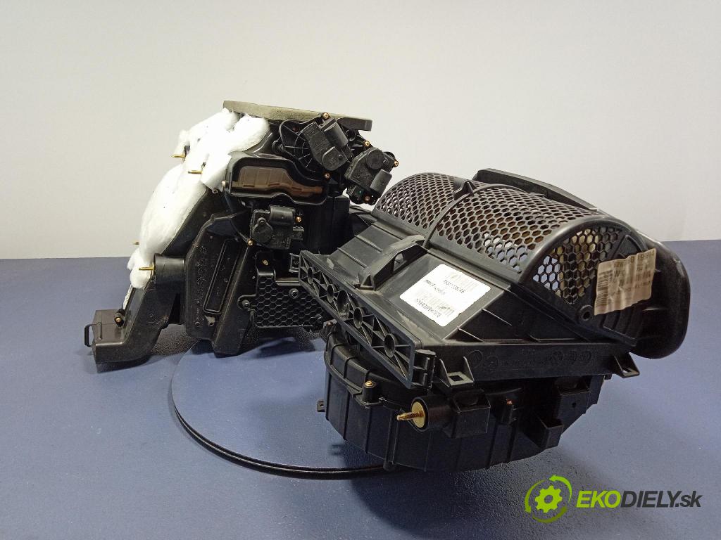 Jeep Grand Cherokee 2020 radiator 68412082AB