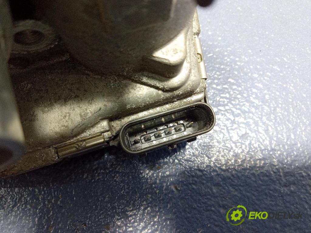 Jeep Grand Cherokee 2020 klapka 05184349AE