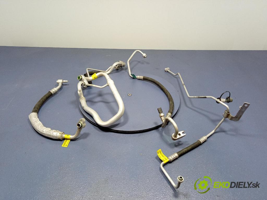 Jeep Grand Cherokee 2020 trubka Klimatizace: