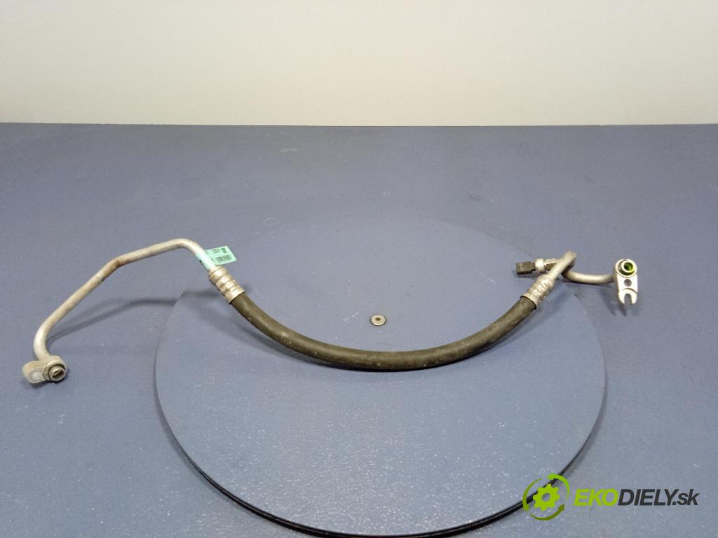 Jeep Grand Cherokee 2020 trubka Klimatizace: