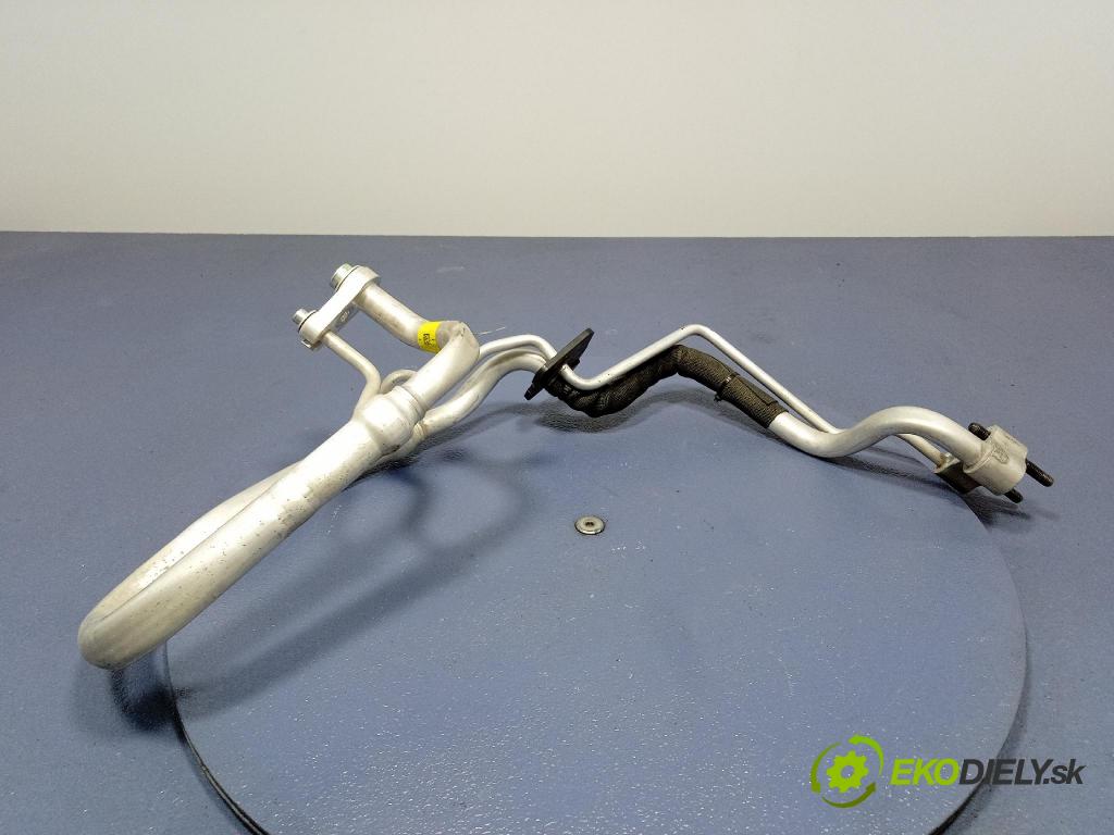 Jeep Grand Cherokee 2020 trubka Klimatizace: