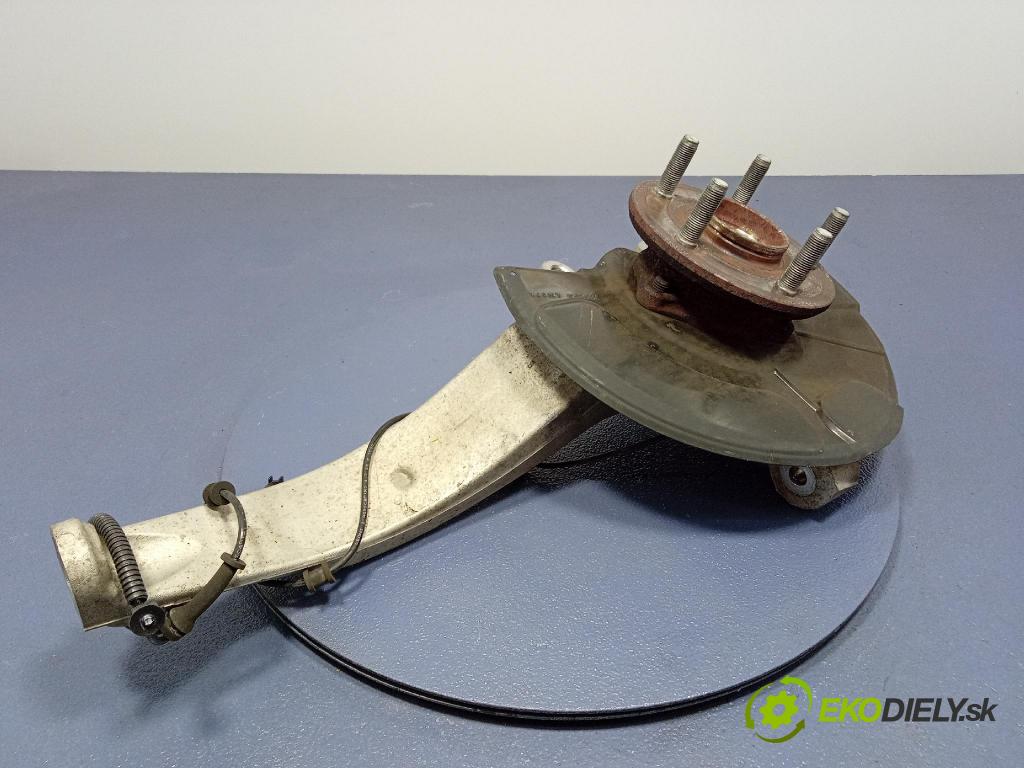 Jeep Grand Cherokee 2020 náboj ľavá 04877713AC