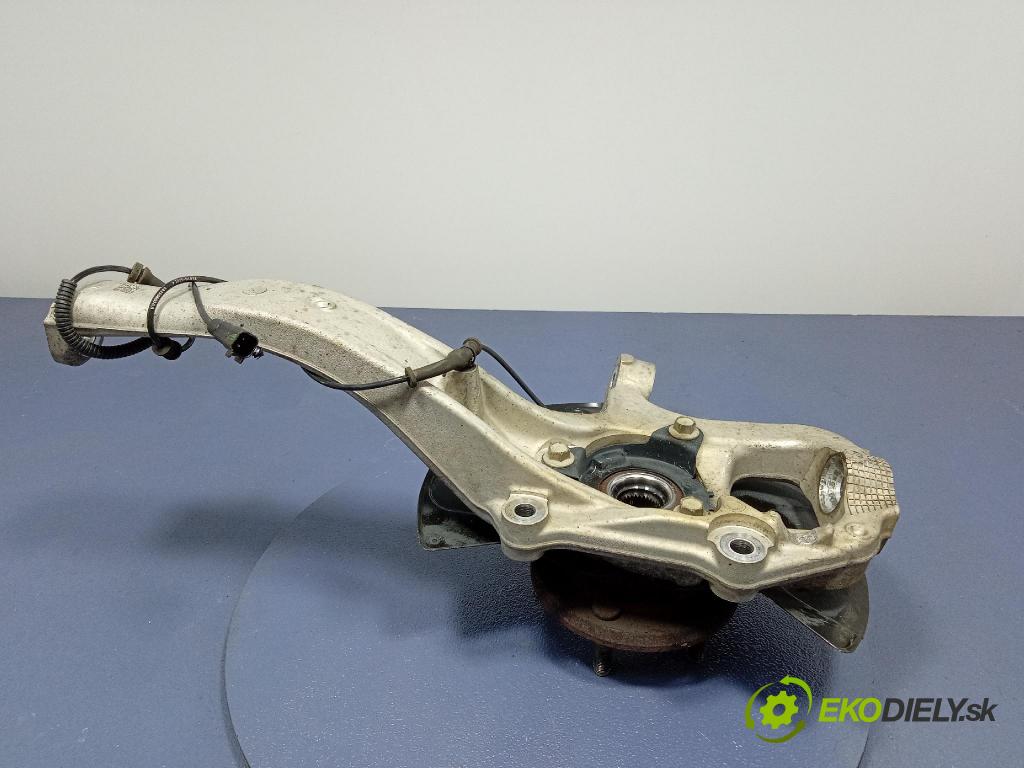 Jeep Grand Cherokee 2020 náboj ľavá 04877713AC