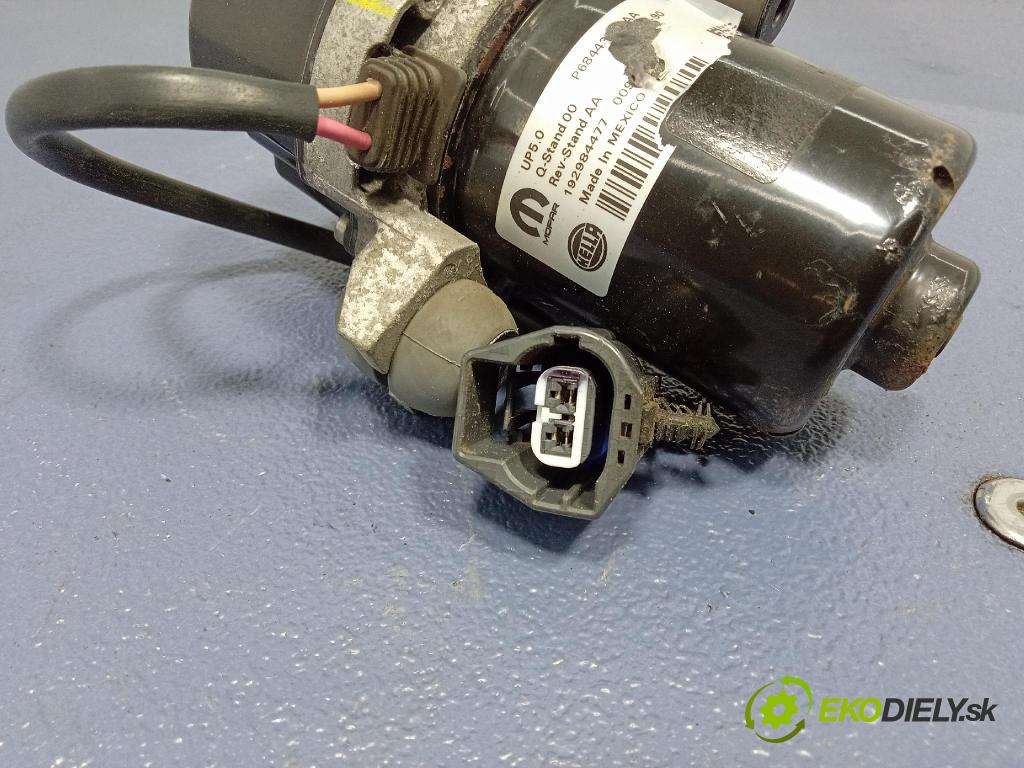 Jeep Grand Cherokee 2020 čerpadlo vakuová