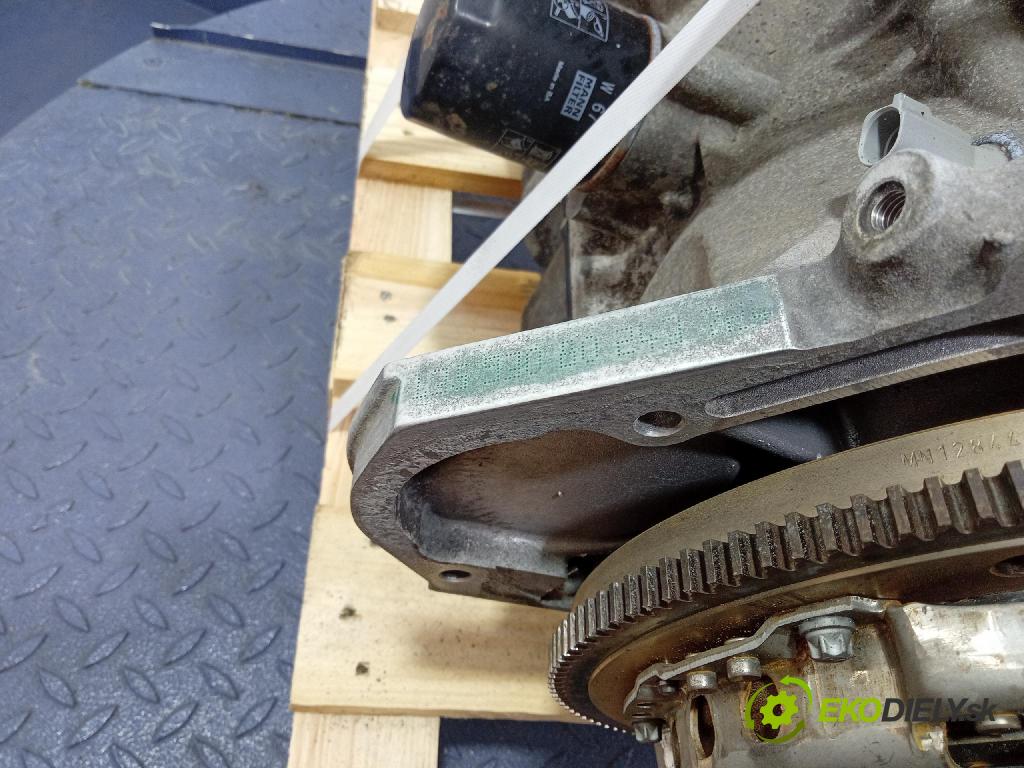 Mitsubishi Colt 2010 motor Benzín: MN195894