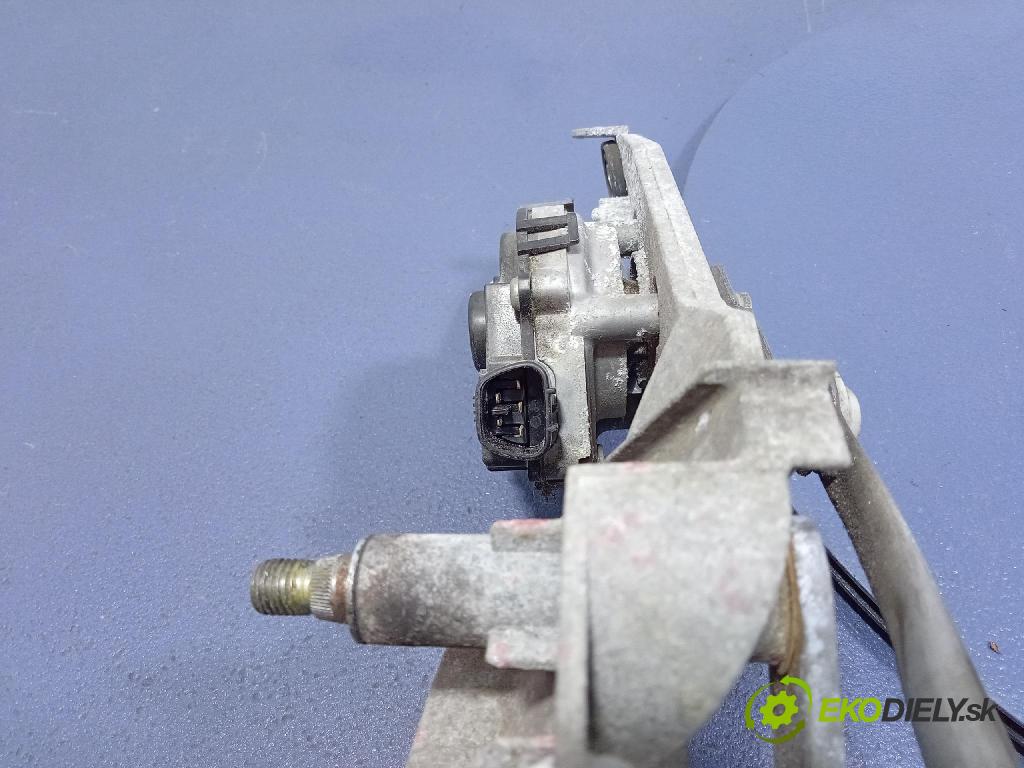 Mitsubishi Colt 2010 mechanizmus motor: Stierače: Predné 8250A231