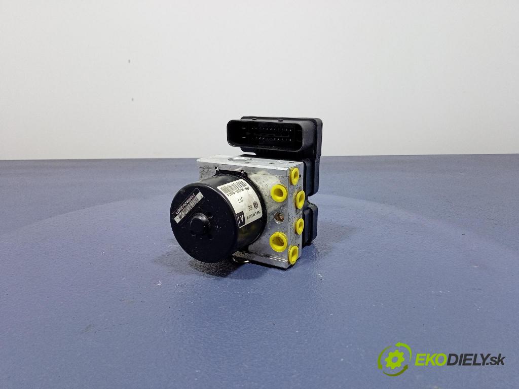 Vw Jetta 2008 čerpadlo ABS x 1K0614117H