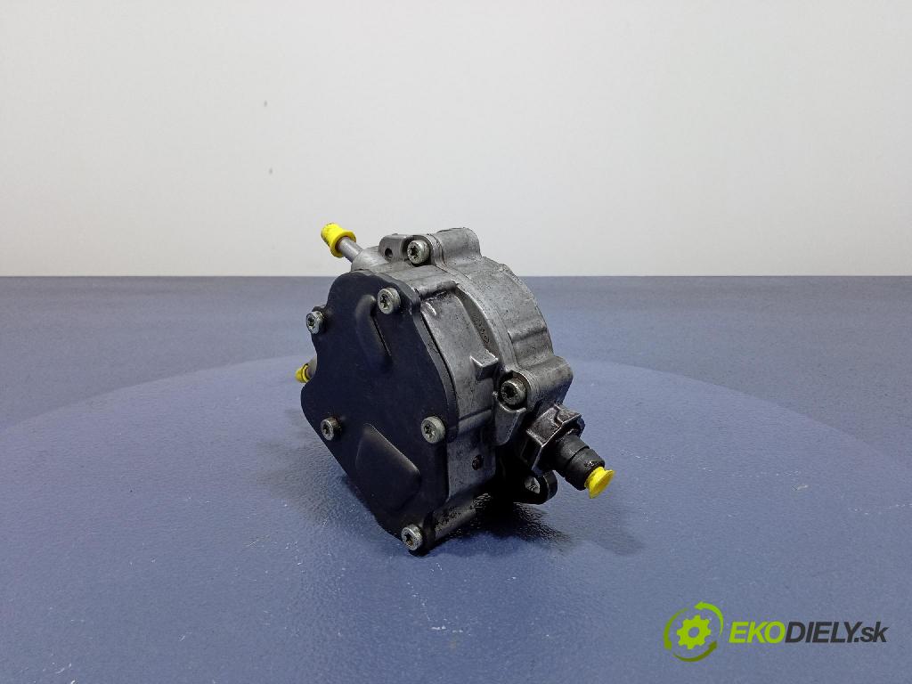 Vw Jetta 2008 čerpadlo vakuová 038145209N