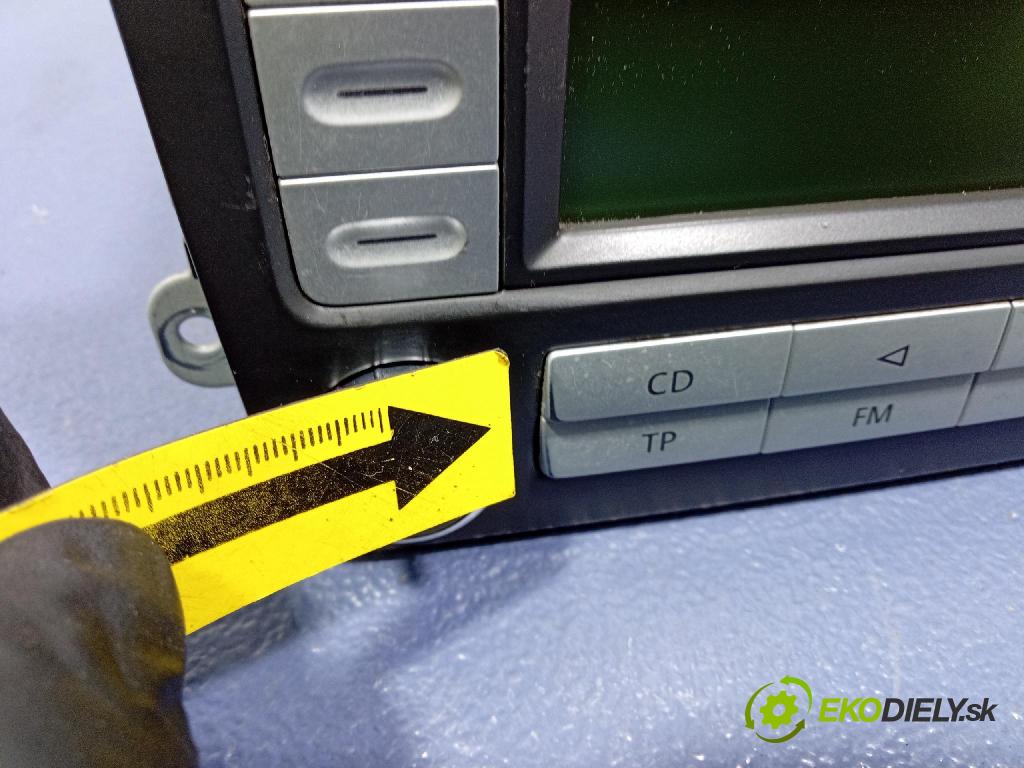 Vw Jetta 2008 Radio I Navigácia: 1K0035186AD