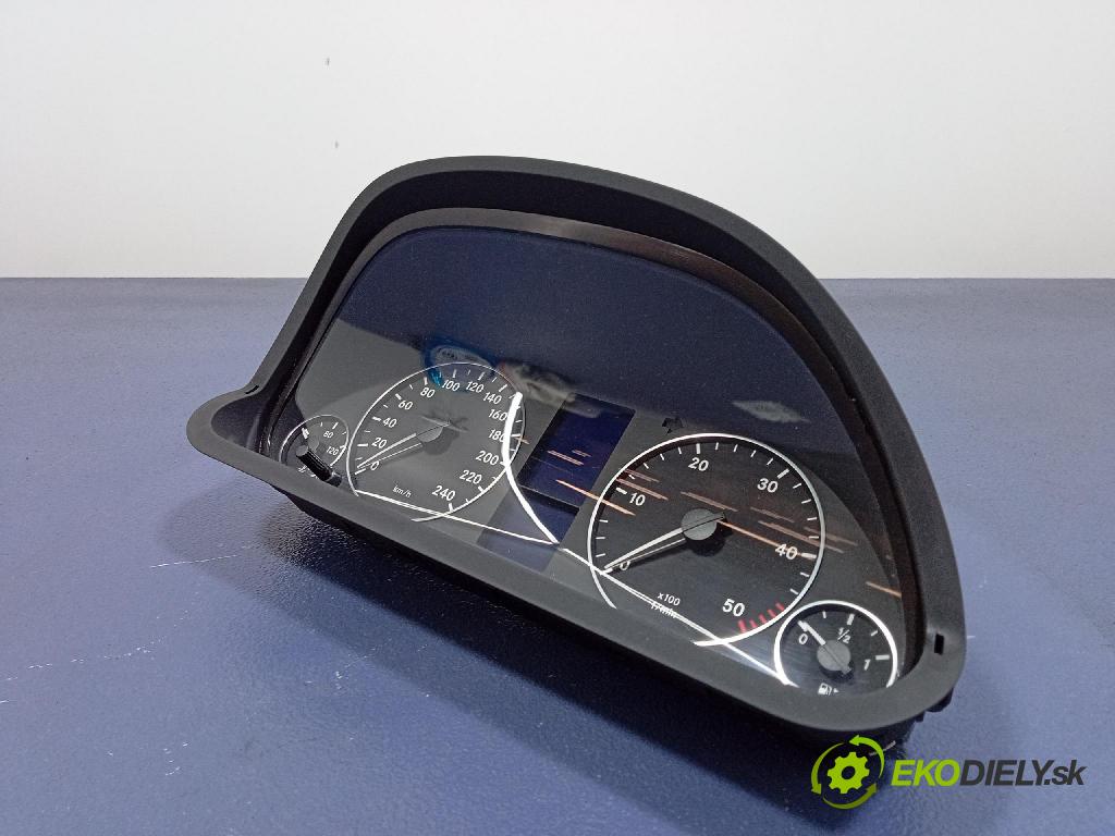 Mercedes A-Klasa 2005 prístrojovka/ budíky A1695405347