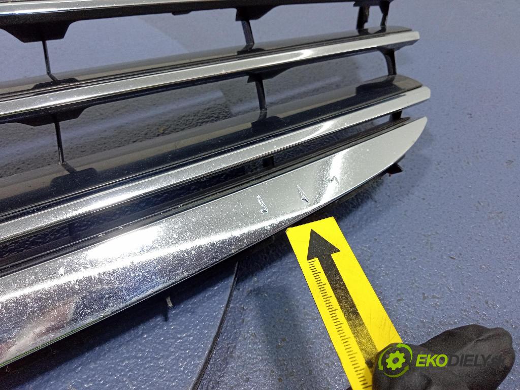 Mercedes A-Klasa 2005 miežka / Gril: A1698801483