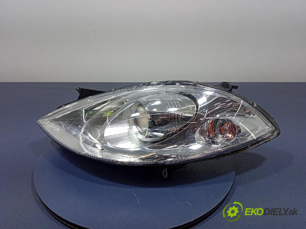 Mercedes A-Klasa 2005 Reflektor: Vľavo: 440-1144L