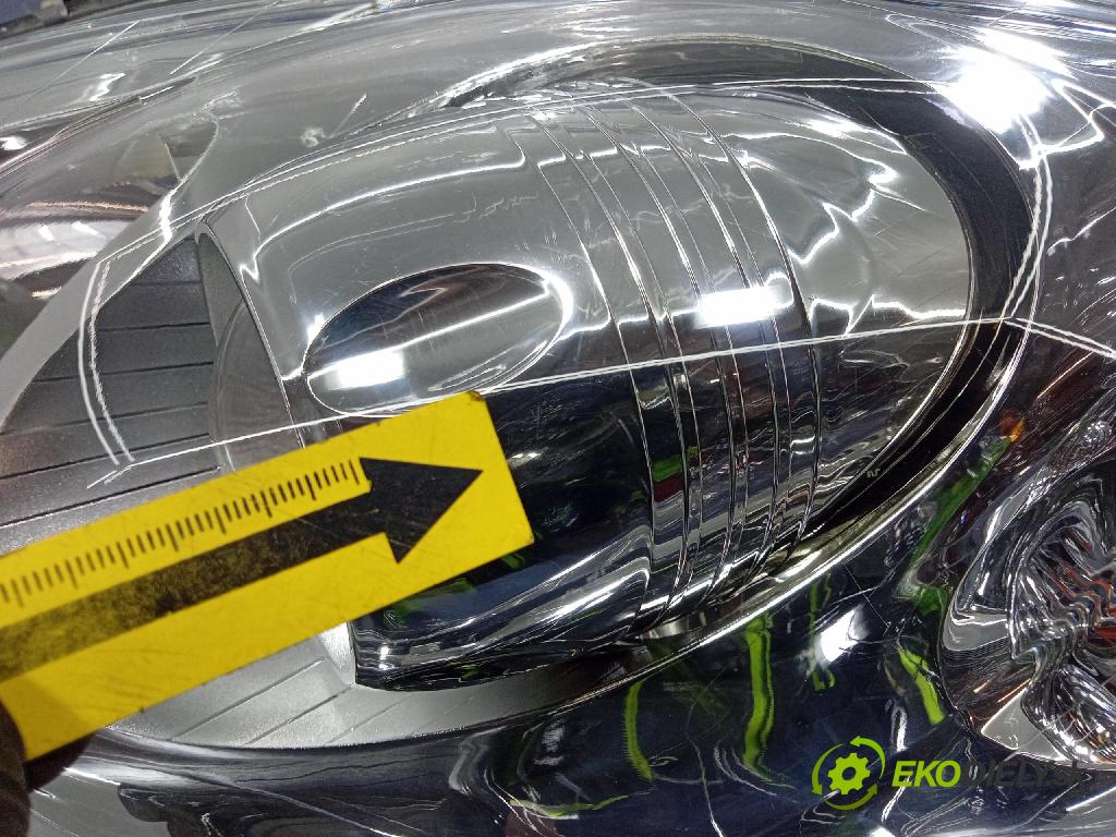 Mercedes A-Klasa 2005 Reflektor: Vľavo: 440-1144L