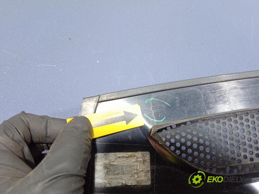 Mercedes A-Klasa 2005 torpédo A1698360018