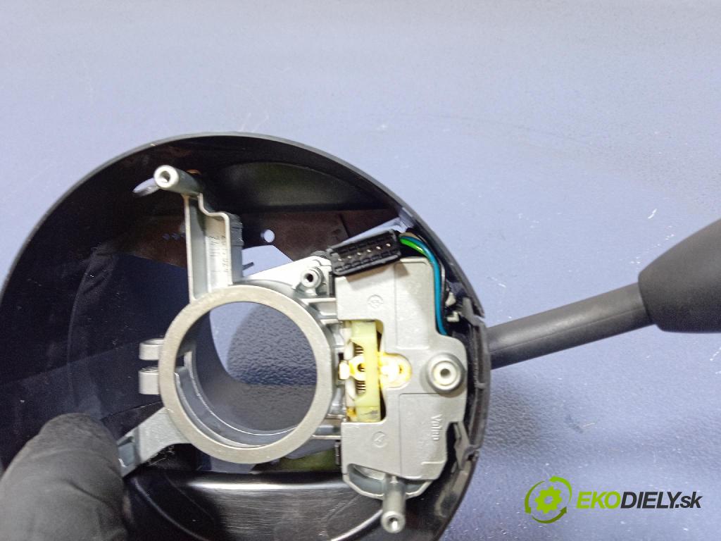 Mercedes A-Klasa 2005 prepínač Komplex: A1694620123