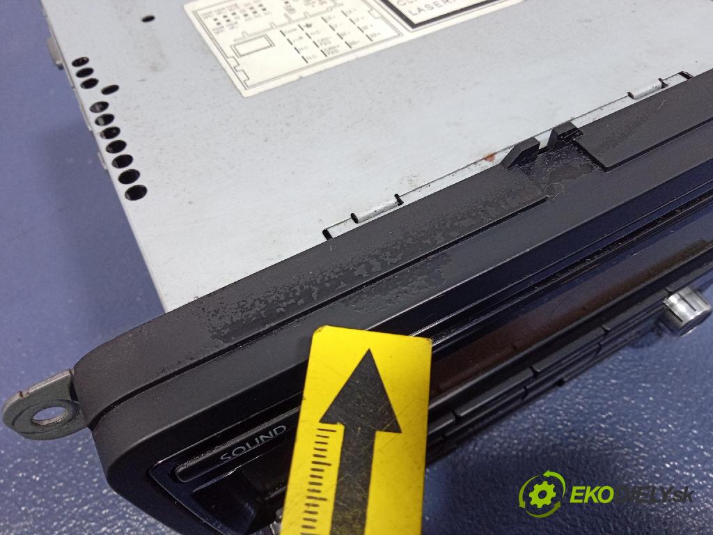 Vw Touran 2008 Radio I Navigácia: 1K0035186AA