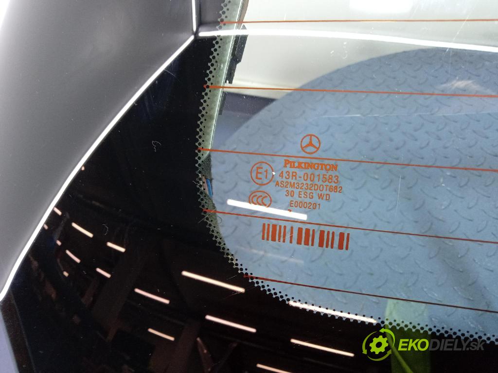 Mercedes A-Klasa 2005 zadna dveře kufra: kufra: