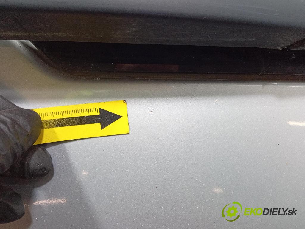 Mercedes A-Klasa 2005 zadna dveře kufra: kufra: