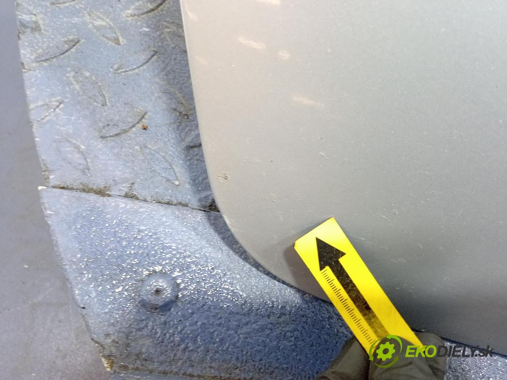 Mercedes A-Klasa 2005 zadna dveře kufra: kufra: