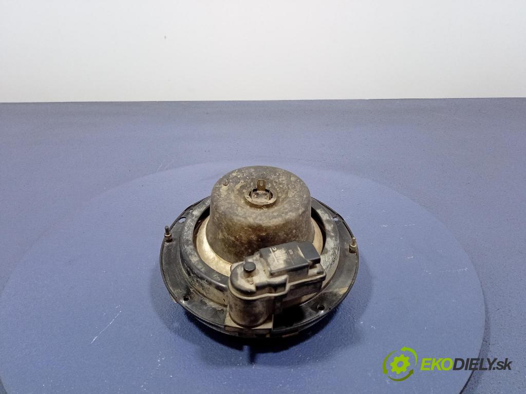 Kia Retona 2000 světlo Levý: