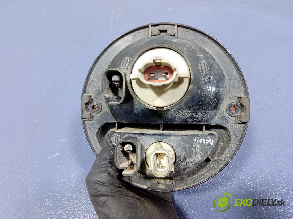 Kia Retona 2000 Směr před Levý: AA33151060