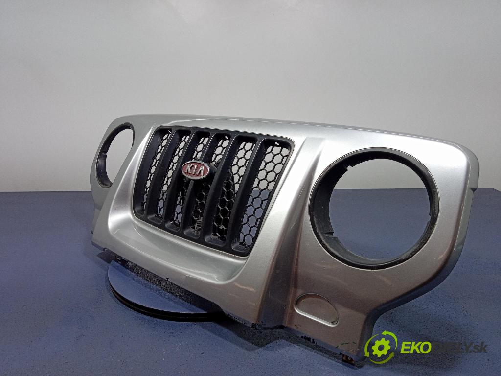 Kia Retona 2000 miežka / Gril: