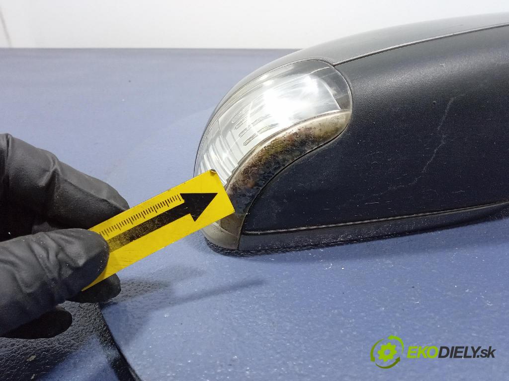 Vw Touran 2008 zrkadlo pravé