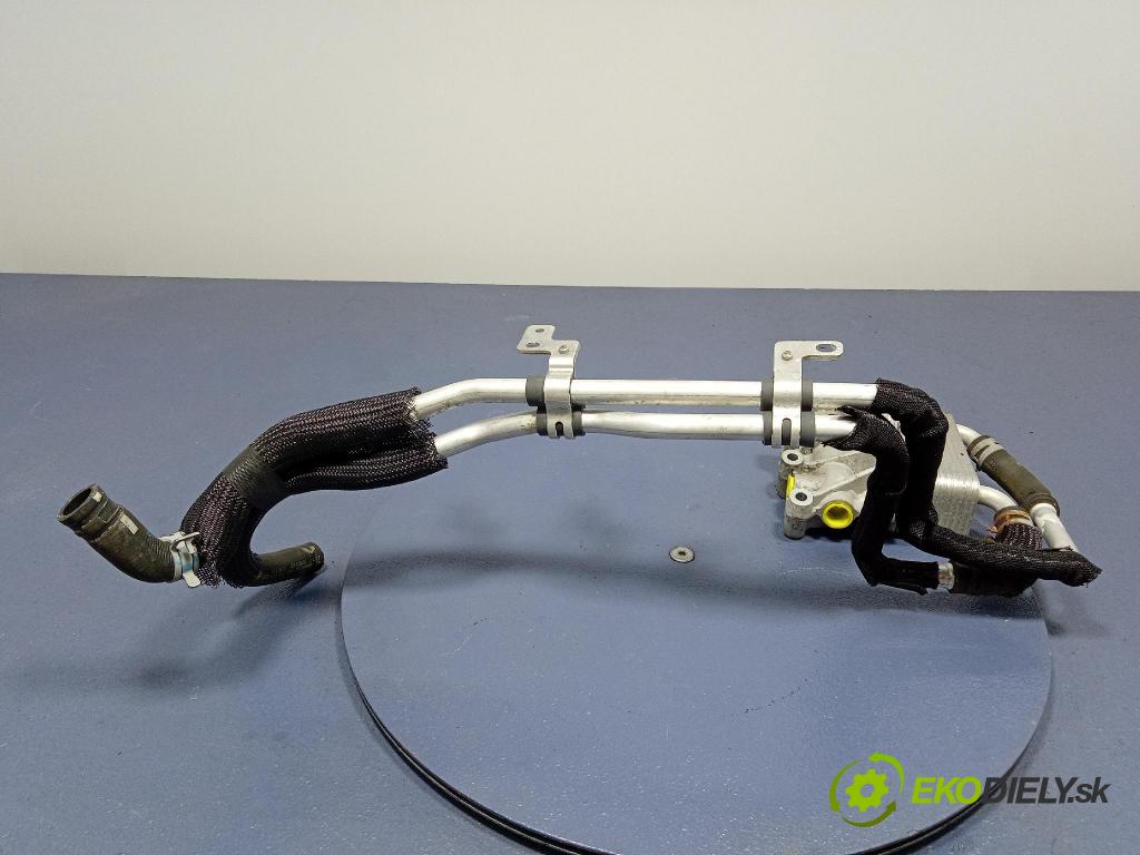 Jeep Grand Cherokee 2020 chladič oleja 68233384AB