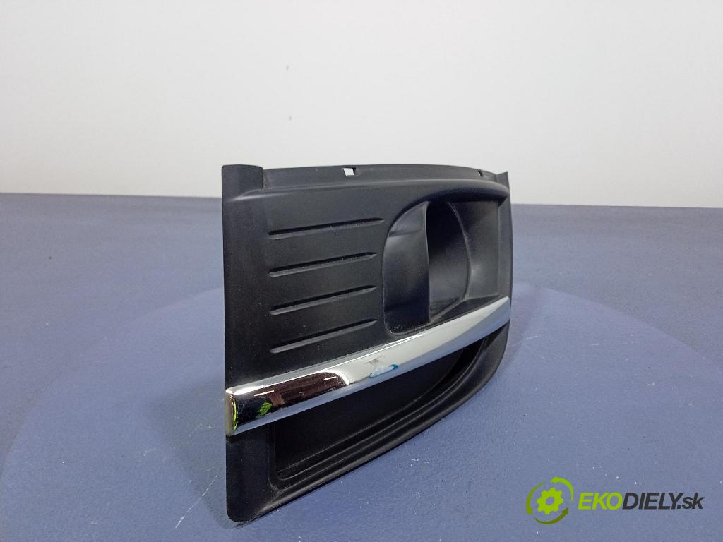 Citroen C4 picasso 2010 lišta narazník 9680404077