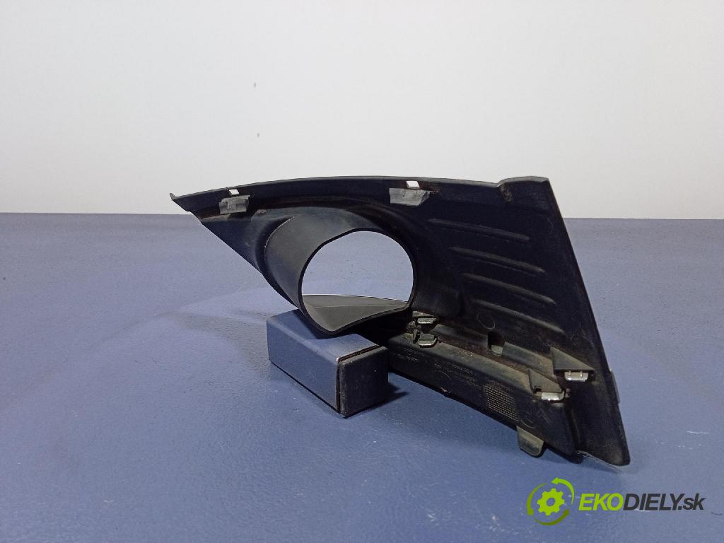 Citroen C4 picasso 2010 lišta narazník 9680404077