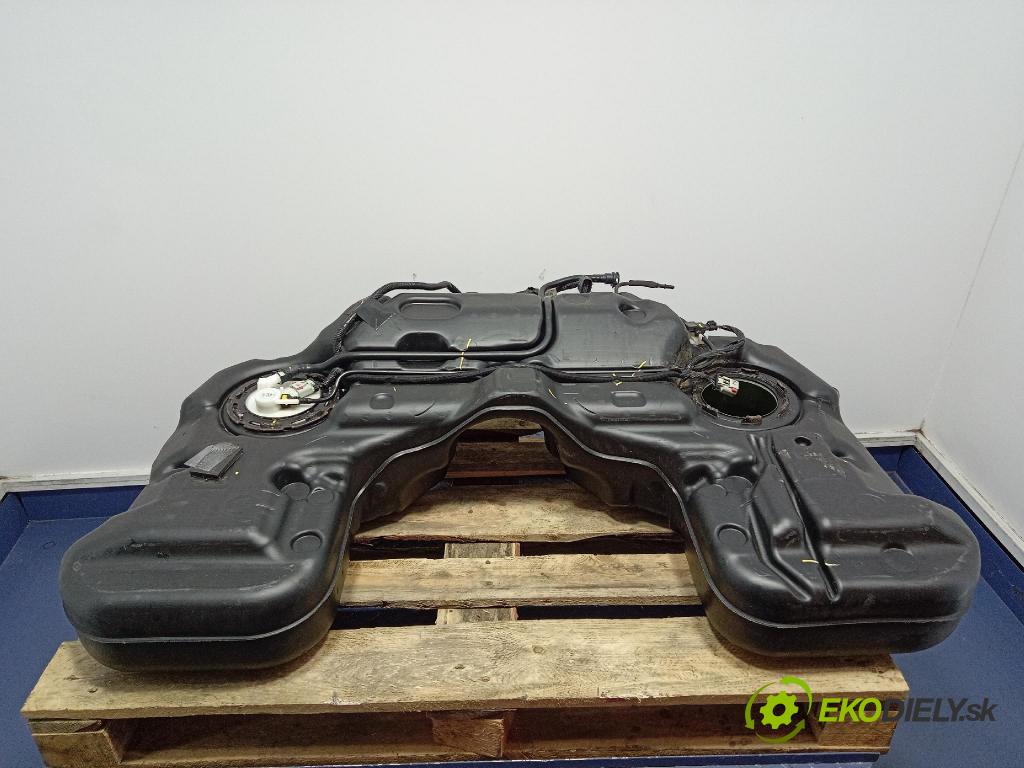 Jeep Grand Cherokee 2020 Nádrž: paliva 68373332AD