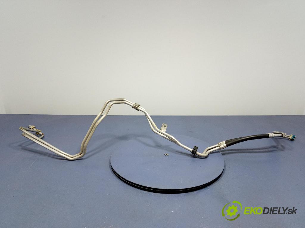 Jeep Grand Cherokee 2020 rúrka Olej 68244058AB