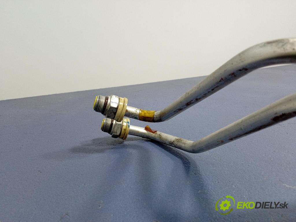 Jeep Grand Cherokee 2020 rúrka Olej 68244058AB