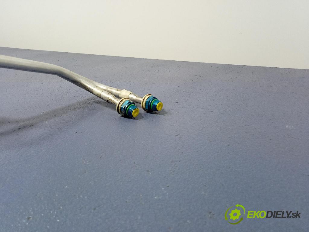 Jeep Grand Cherokee 2020 rúrka Olej 68244058AB