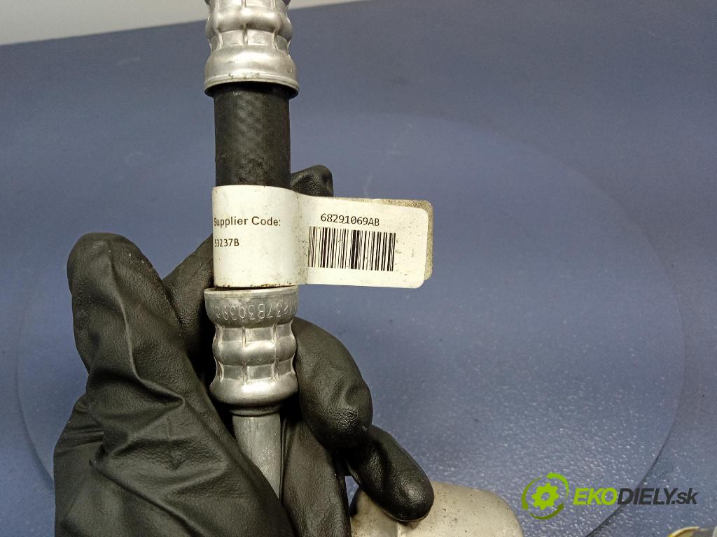 Jeep Grand Cherokee 2020 rúrka Olej 68291069AB