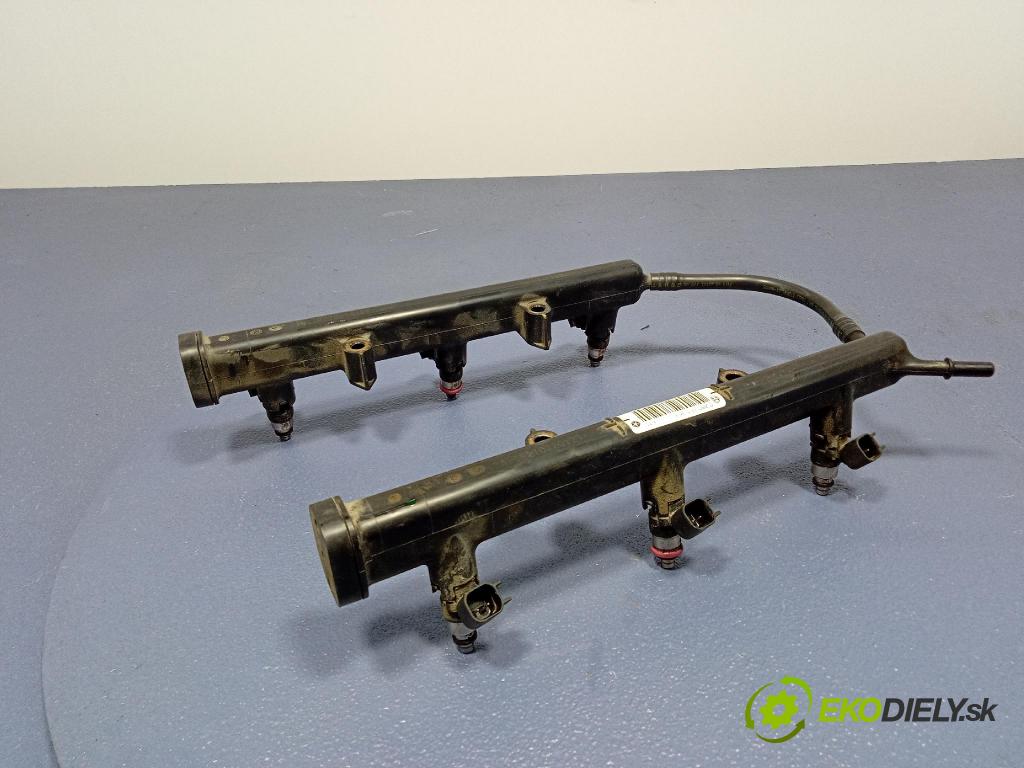 Jeep Grand Cherokee 2020 lišta Dodávka: 05281428AA