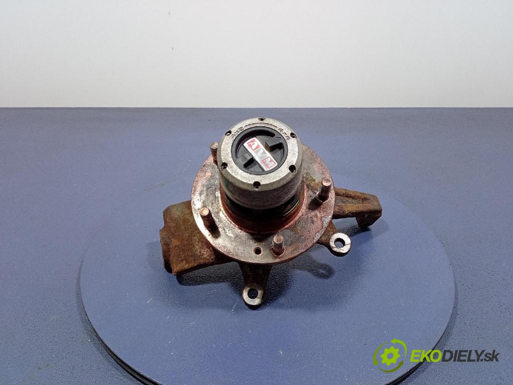 Kia Retona 2000 náboj ľavá