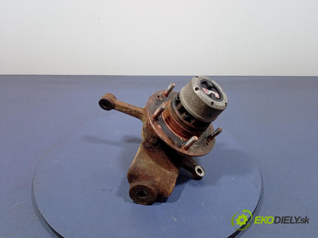 Kia Retona 2000 náboj ľavá