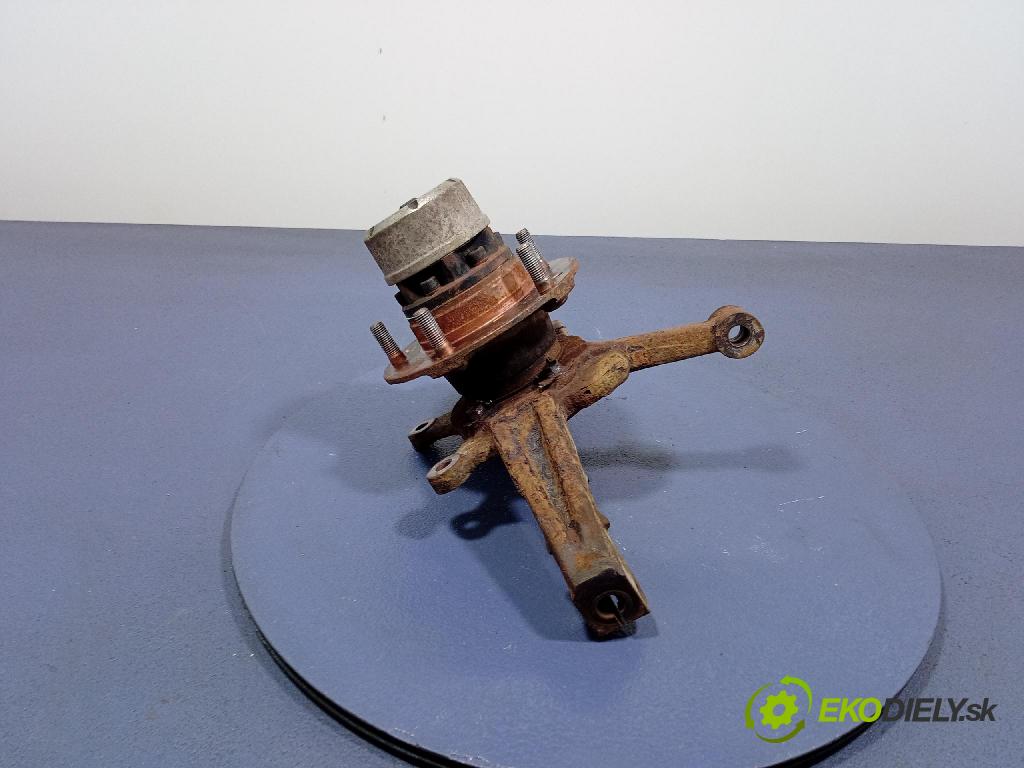 Kia Retona 2000 náboj ľavá