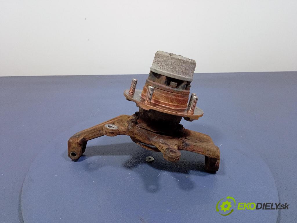 Kia Retona 2000 náboj Prava: