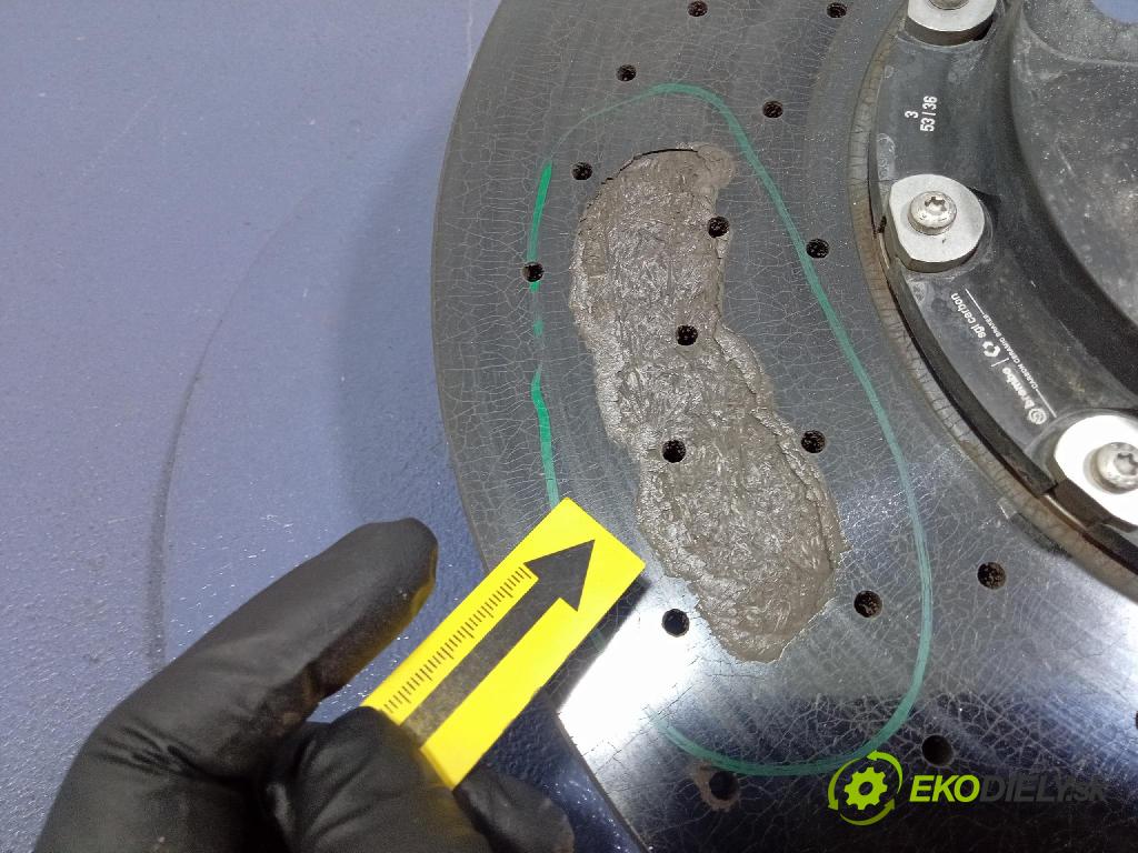 Porsche Panamera 0 kotúč Brzda: pred 971615302P