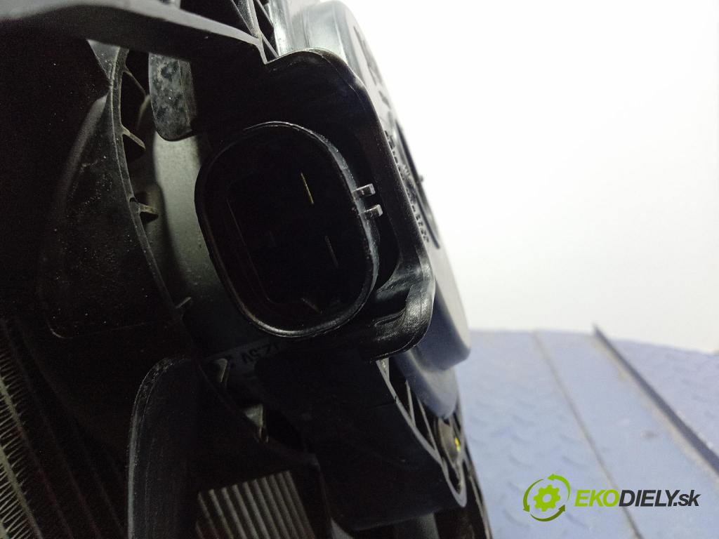 Peugeot 208 2017 výstuha Predné: / pas predný 9677952180