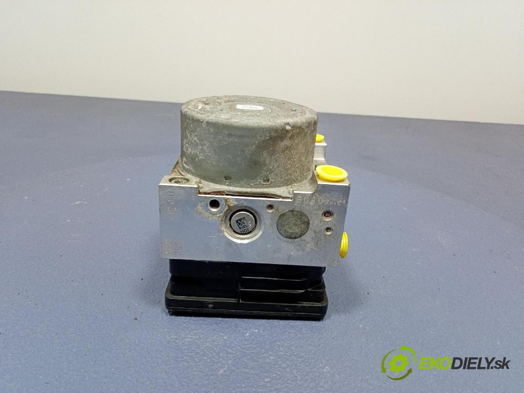 Peugeot 208 2017 čerpadlo ABS x 9826857180