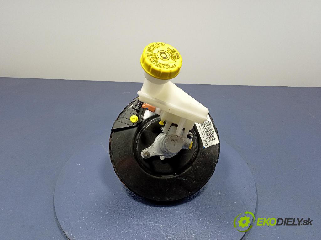 Peugeot 208 2017 servo Brzdní: 9811514380