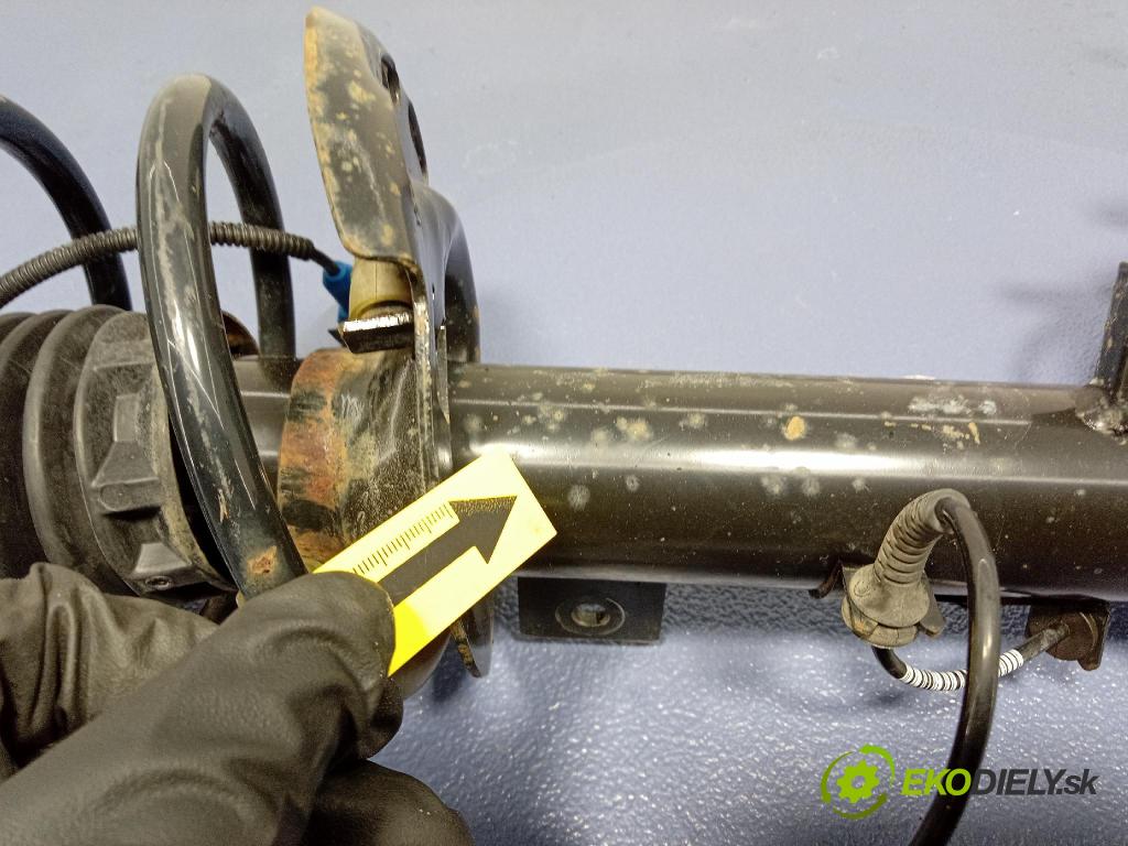 Peugeot 208 2017 McPerson: v pravo: 9804831280