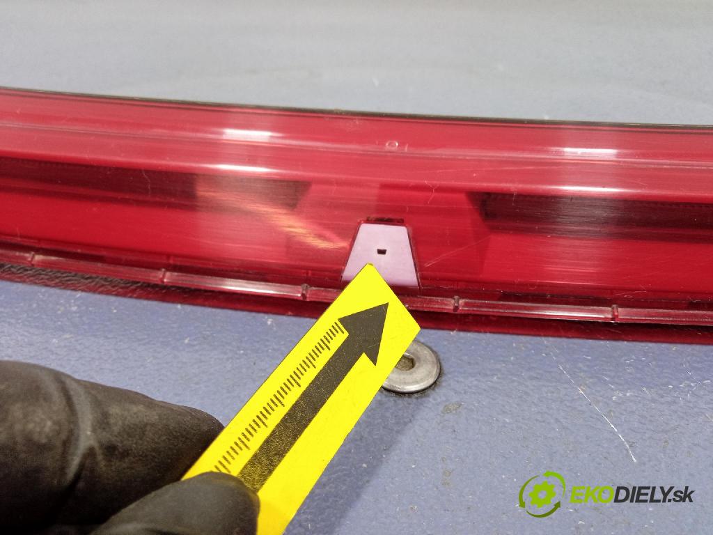 Citroen C4 picasso 2010 Svetlo: Stop: 9688349680