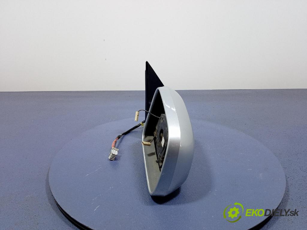 Honda Cr-v 2004 zrkadlo pravé